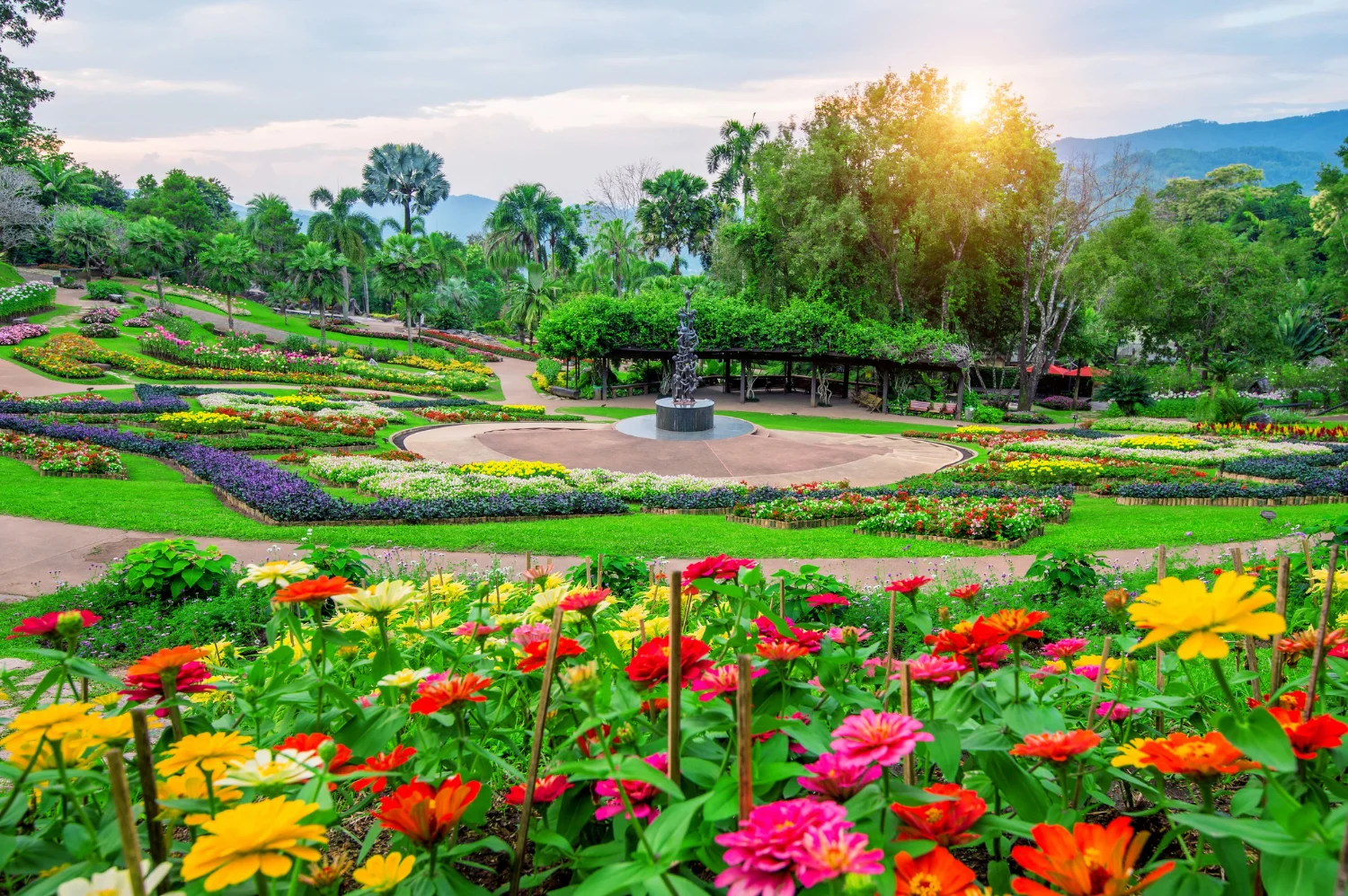 Mughal-Gardens-img